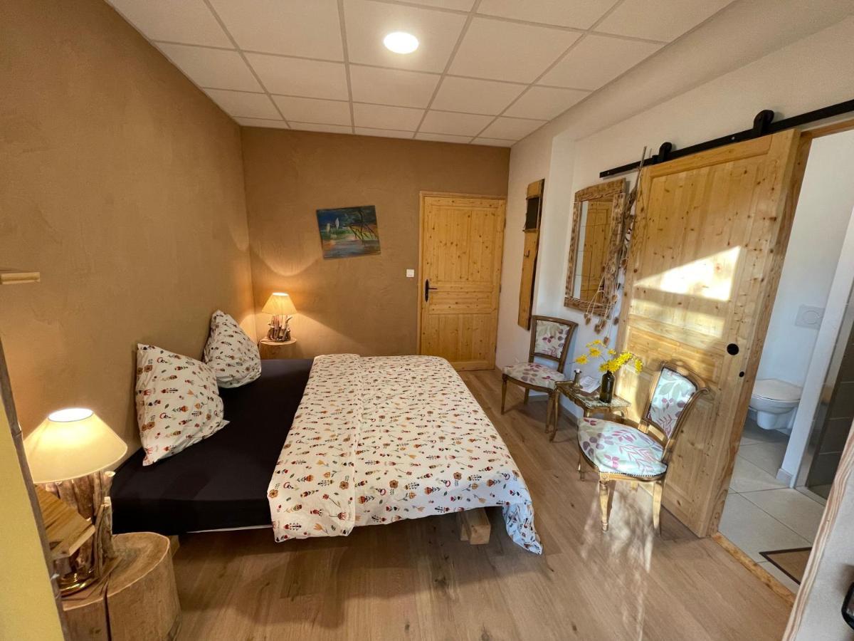 Double Room On Farm Beaugies-sous-Bois Kültér fotó
